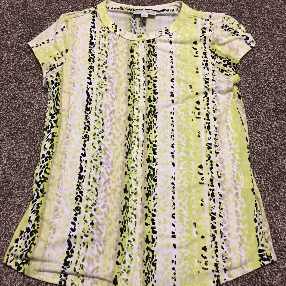 Dana Buchman sz S short sleeve button shirt